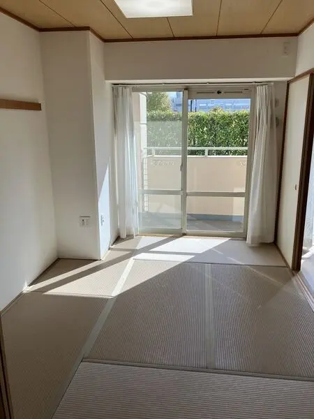 RICイーストコート11番街 3番館