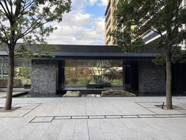 グランドエントランス