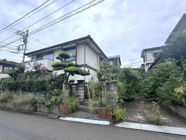 神奈川県横浜市旭区上白根３丁目 土地