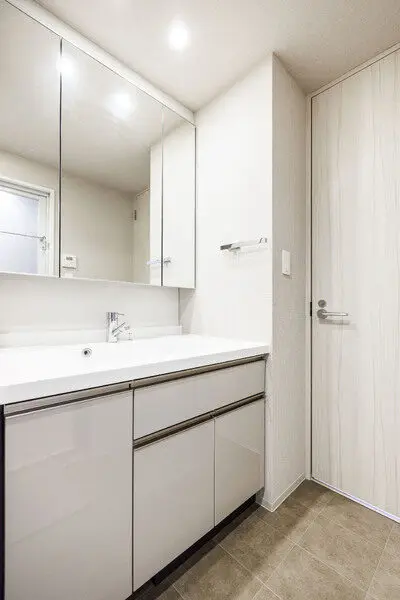 リビオレゾン新橋nex