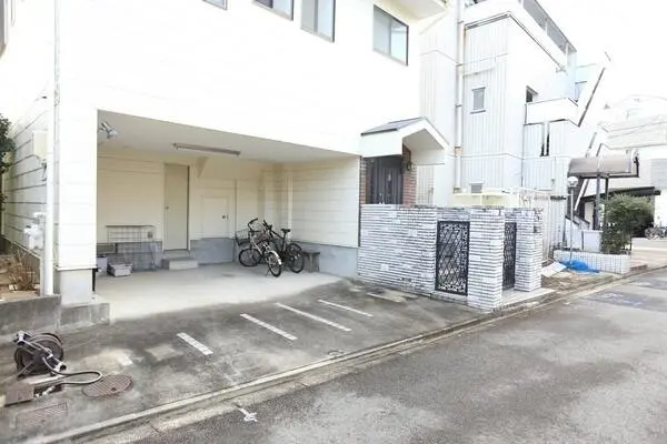 愛知県名古屋市千種区丸山町３丁目 一戸建て