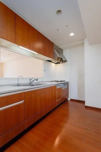 ザ・梅田タワー