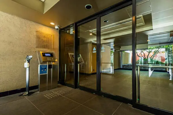 ザ・パークハウス御所西