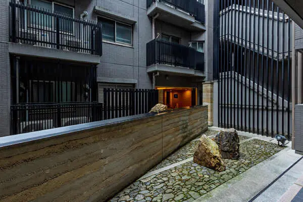 プレミスト京都御所西室町通