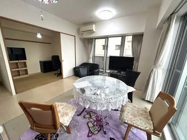 ルネッサなんばタワー