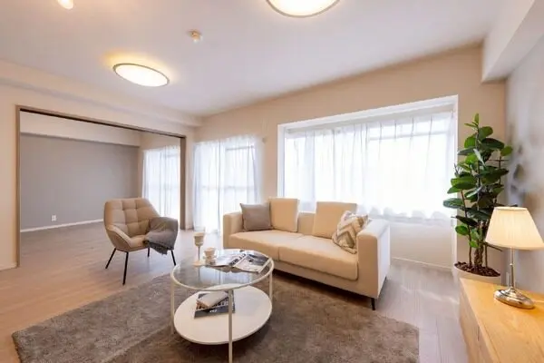 RICウエストコート5番街2番館