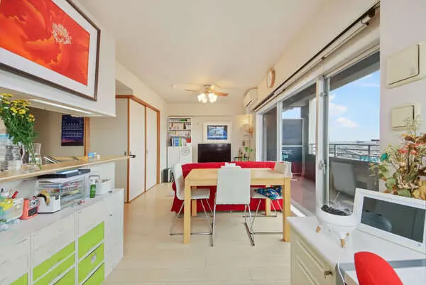 クレストスカイウイング