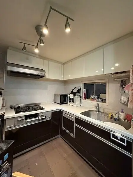 東京都江東区亀戸９丁目 一戸建て