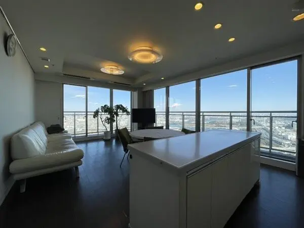 Wコンフォートタワーズ　EAST