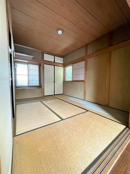 愛知県名古屋市守山区翠松園１丁目 一戸建て