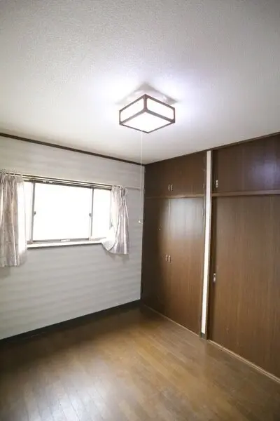 愛知県名古屋市昭和区吹上町１丁目 一戸建て
