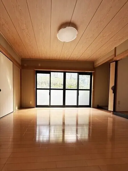 愛知県名古屋市守山区翠松園３丁目 一戸建て