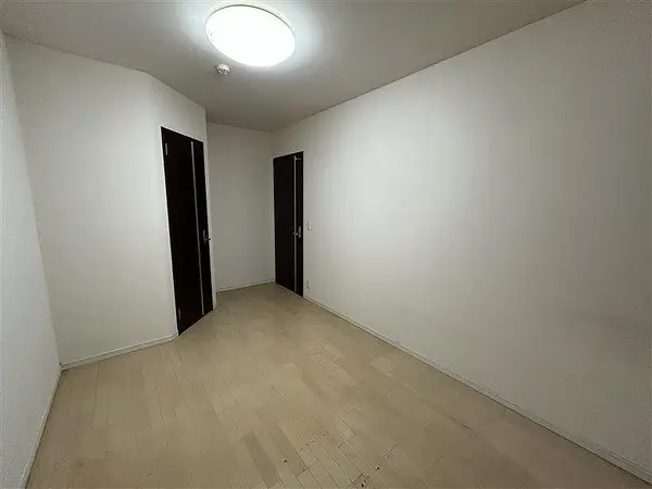 リーデンススクエア宇治伊勢田