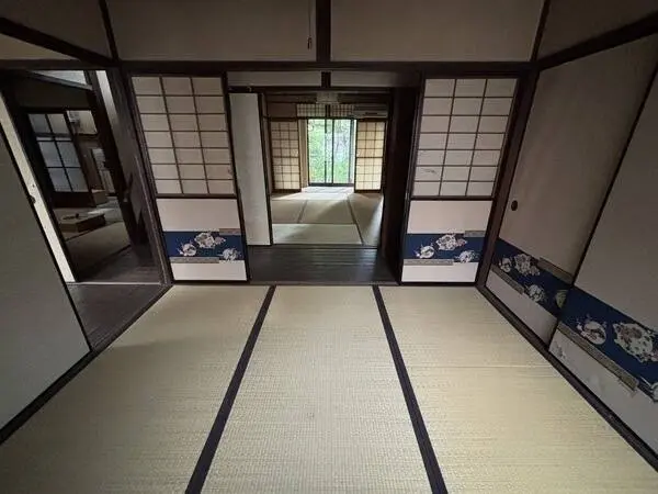 京都府京都市左京区岡崎東福ノ川町 一戸建て