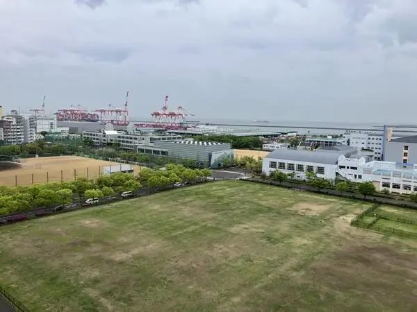 RICイーストコート11番街 2番館