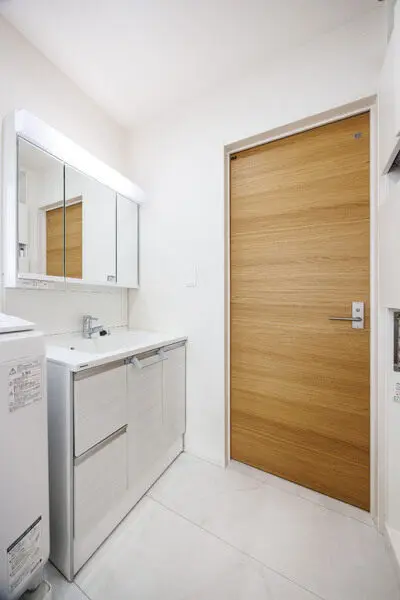 千葉県松戸市新松戸南１丁目 一戸建て