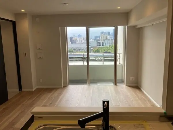 東京アインスリバーサイドタワー