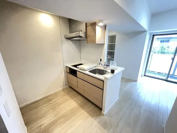 グローリオ新宿夏目坂