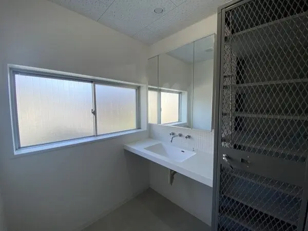 神奈川県藤沢市片瀬３丁目 一戸建て