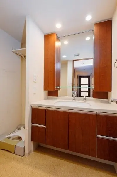 ザ・梅田タワー