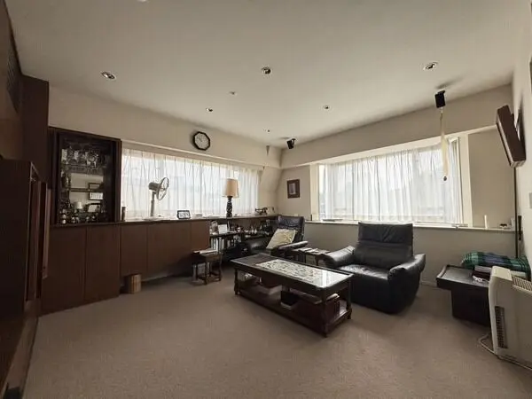 パークナード四谷