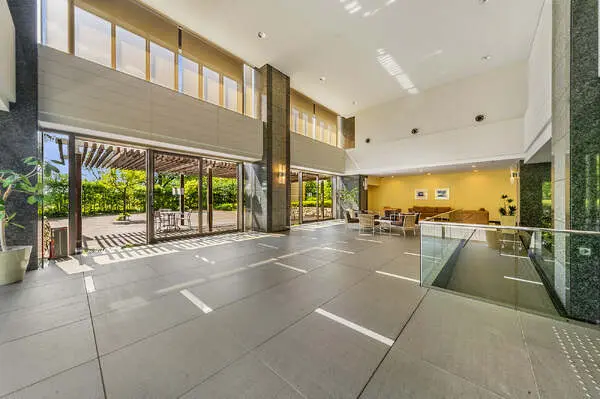 ザ・リバープレイスウエストタワー