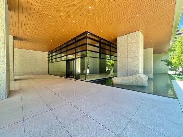 白金ザ・スカイ