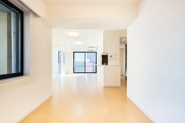 THE TOWER KOISHIKAWA