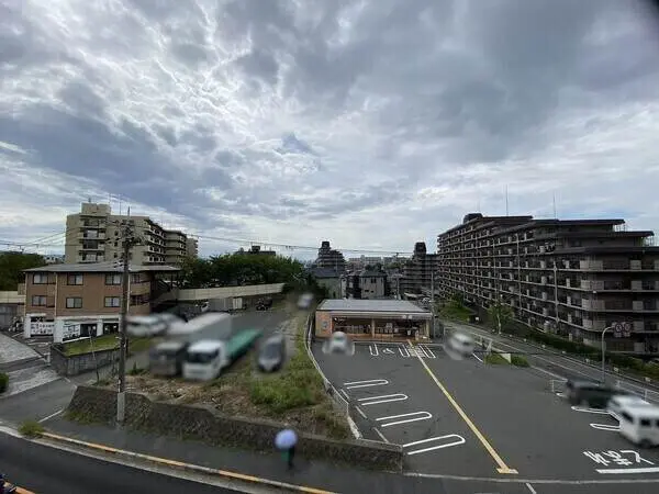 エスリード万博公園