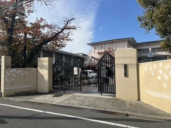 京都府京都市上京区新町通一条上る一条殿町 土地