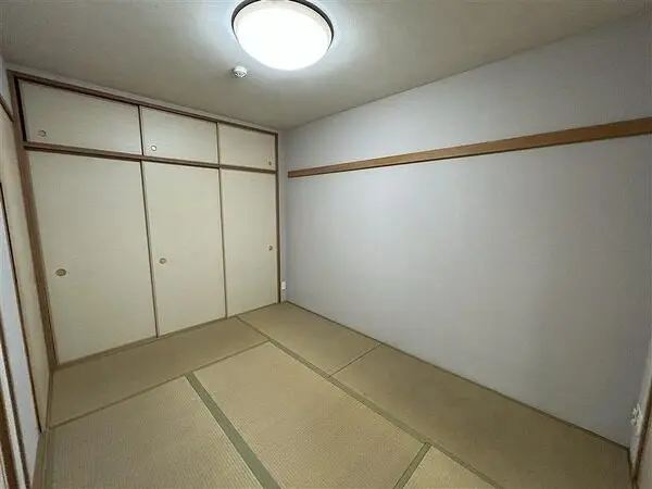 リーデンススクエア宇治伊勢田