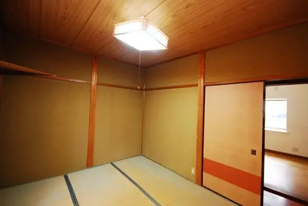 京都府京都市東山区今熊野南日吉町 一戸建て