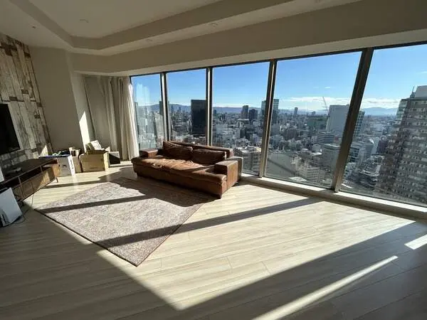 大阪ひびきの街ザ・サンクタスタワー