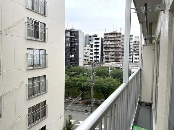 メゾンイセザキ