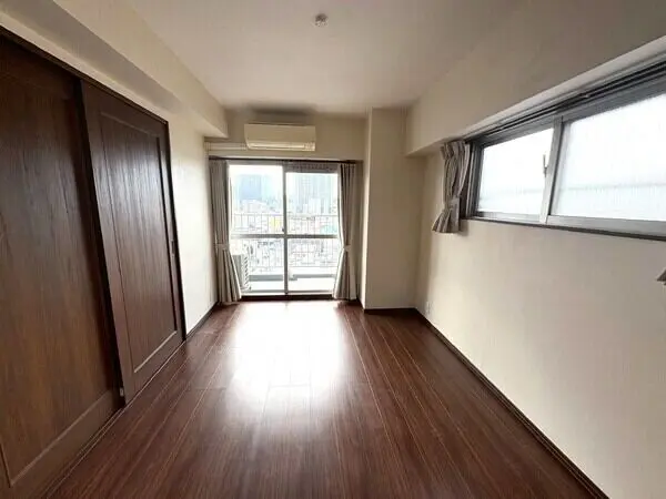 赤門ロイヤルハイツ