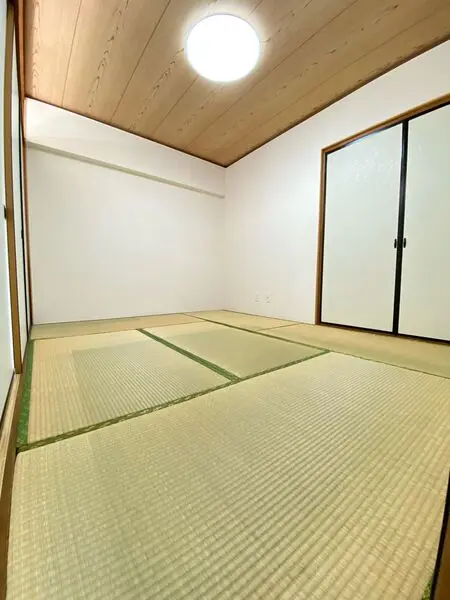 薬師ハイツ