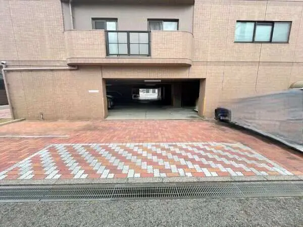 サンハウス小牧中央