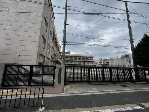 京都府京都市下京区中堂寺前田町 一戸建て