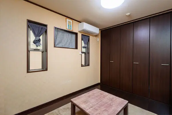 京都府京都市東山区大和大路通五条下る東入石垣町東側 一戸建て