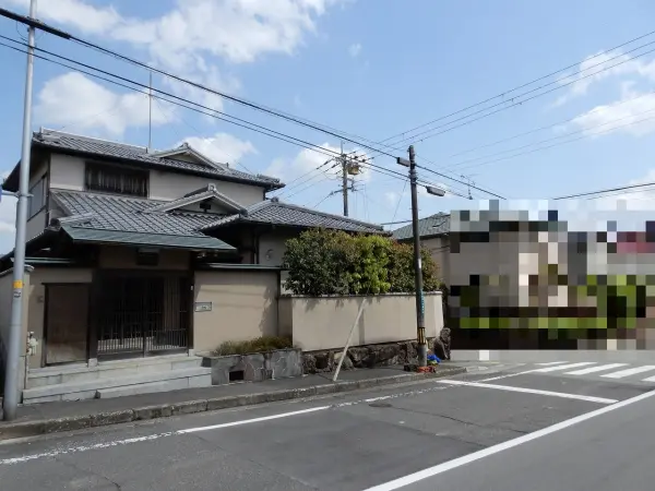 川西市大和東一丁目古家付き土地