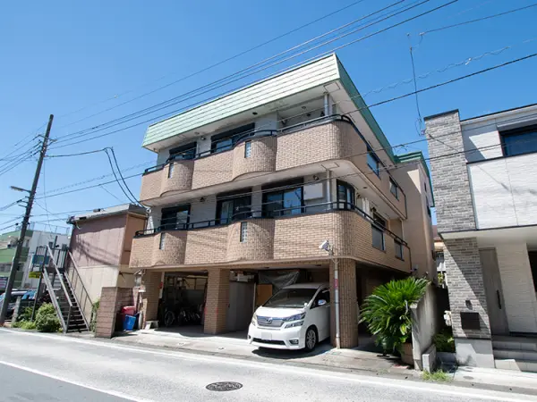 川崎市多摩区登戸新町　賃貸併用二世帯住宅