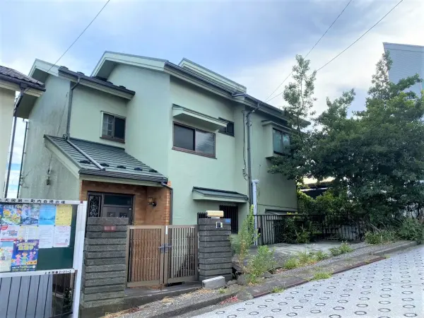 横浜市港南区上大岡東２丁目