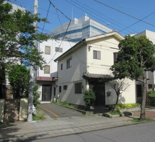 足立区中川4丁目古家付土地