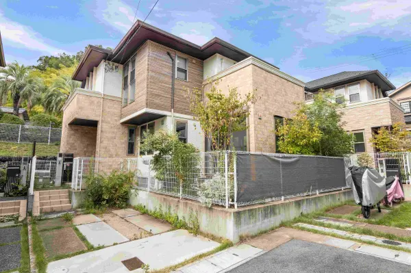 京都市伏見区桃山町安芸山中古戸建