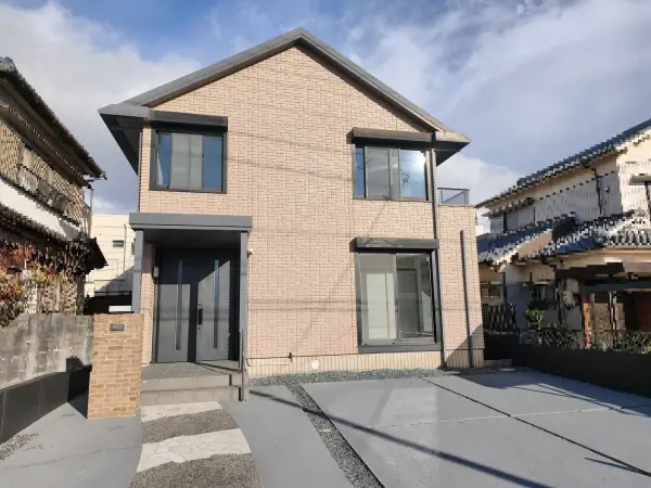 春日井市六軒屋町２丁目中古戸建