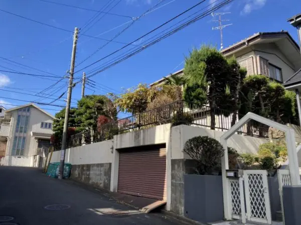 横浜市旭区上白根１丁目