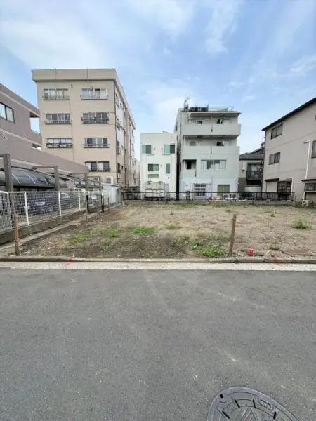 横浜市鶴見区仲通一丁目 ＮＯ，3