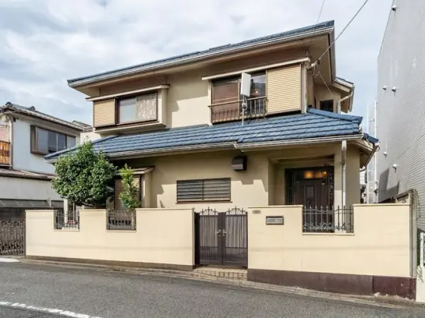 三鷹市大沢４丁目　古家付土地