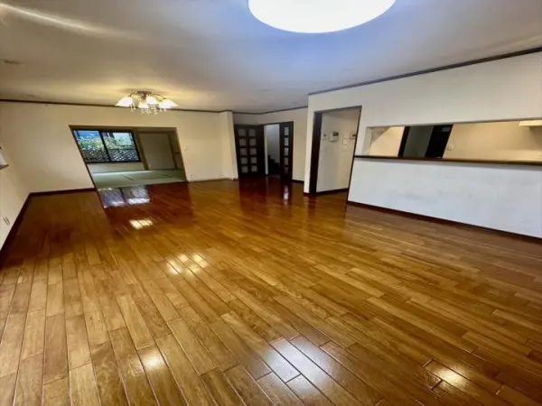 稲城市向陽台六丁目中古戸建