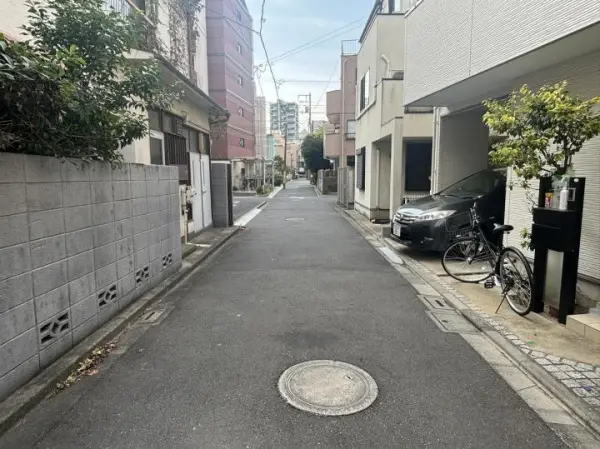 荒川区西日暮里６丁目　古家付土地